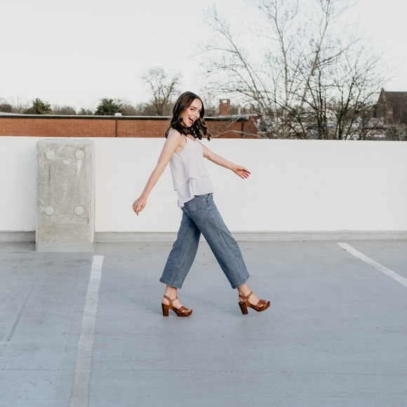 MEET THE POSHER - Picture 1 of 1